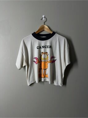 Vintage 70s/80s Garfield Cropped Tee
